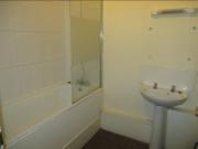 5 bedroom semi detached house to rent