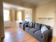 5 bedroom semi detached house to rent