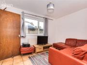 5 bedroom semi detached house to rent