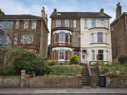 5 bedroom semi detached house to rent