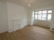 5 bedroom semi detached house to rent