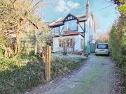 5 bedroom semidetached house for sale in Godstone Road...