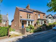5 bedroom semidetached house for sale in Wordsworth...
