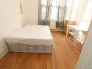 5 Bedroom Shared Living/roommate London London 90561723
