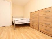 5 Bedroom Shared Living/roommate London London LS90559563