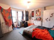 5 Bedroom Terraced House