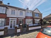 5 Bedroom Terraced House