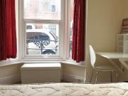 5 Bedroom Terraced House