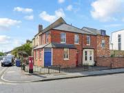 5 Bedroom Terraced House