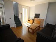 5 Bedroom Terraced House 5 Bedroom Terraced House
