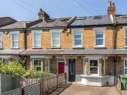 5 Bedroom Terraced House
