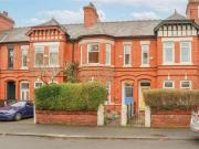 5 Bedroom Terraced House