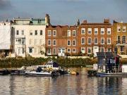 5 Bedroom Terraced House