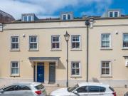 5 Bedroom Terraced House 5 Bedroom Terraced House