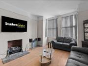 5 Bedroom Terraced House