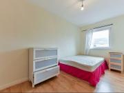 5 bedroom terraced house for rent in Cyclops Mews,...
