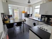 5 bedroom terraced house for rent in Ewhurst Road,...