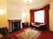 5 bedroom terraced house for rent in Five Bed Student...