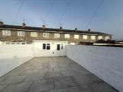 5 bedroom terraced house for rent in Hexham Road,...