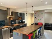 5 Bedroom Terraced House For Rent In Huddersfield