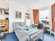 5 bedroom terraced house for rent in Oak Road, Horfield,...