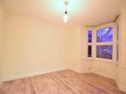 5 bedroom terraced house for rent in Odessa Road, Forest...