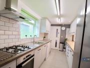 5 bedroom terraced house for rent in Oxford Street...