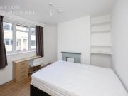 5 bedroom terraced house for rent in Park Crescent Road,...