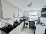 5 Bedroom Terraced House For Rent In Salford