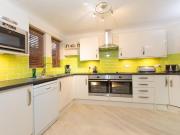5 bedroom terraced house for rent in Southdown Mews,...