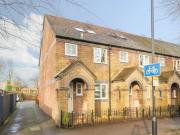 5 Bedroom Terraced House For Rent In Winchester