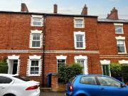 5 bedroom terraced house for sale