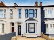 5 bedroom terraced house for sale