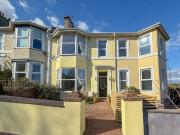 5 bedroom terraced house for sale