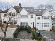 5 bedroom terraced house for sale