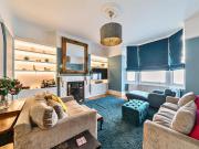 5 bedroom terraced house for sale