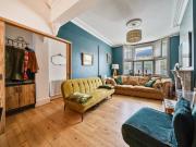 5 bedroom terraced house for sale