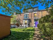 5 bedroom terraced house for sale