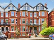 5 bedroom terraced house for sale