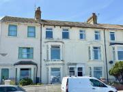 5 bedroom terraced house for sale
