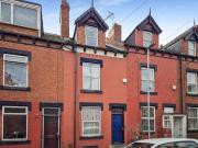 5 bedroom terraced house for sale