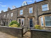5 bedroom terraced house for sale