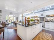 5 bedroom terraced house for sale