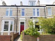 5 bedroom terraced house for sale