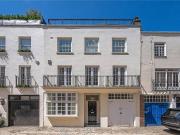 5 bedroom terraced house for sale