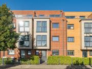 5 bedroom terraced house for sale