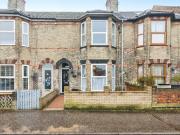 5 bedroom terraced house for sale