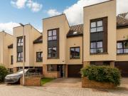 5 bedroom terraced house for sale