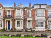 5 bedroom terraced house for sale