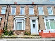5 bedroom terraced house for sale